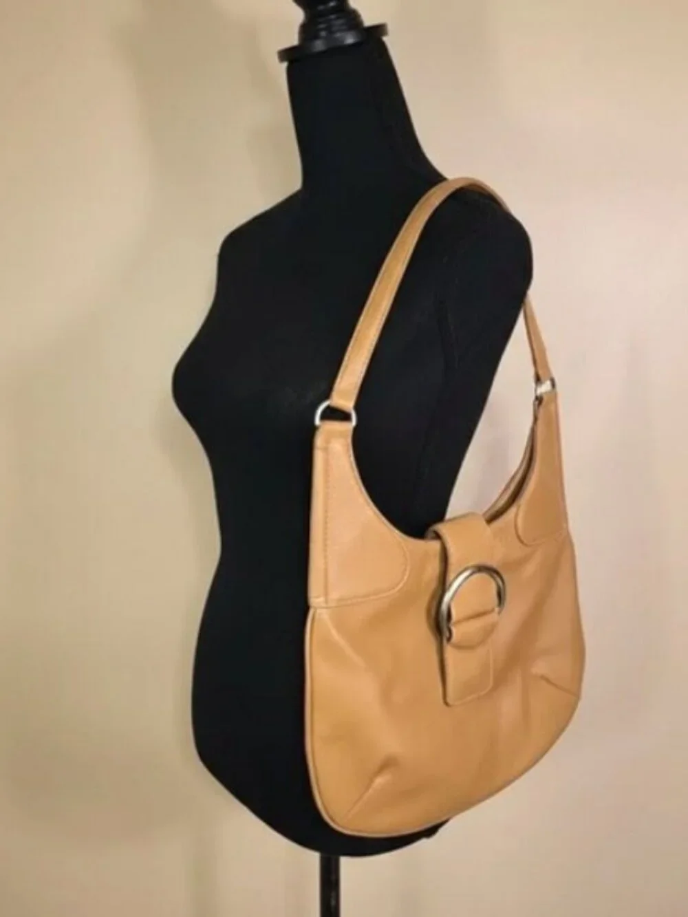 Vintage GUESS Y2K Hobo Shoulder Bag Camel Silver Ring Hardware